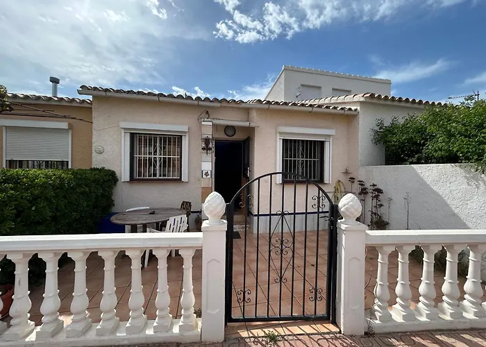 Cerca De La Playa Будинок відпочинку Денія