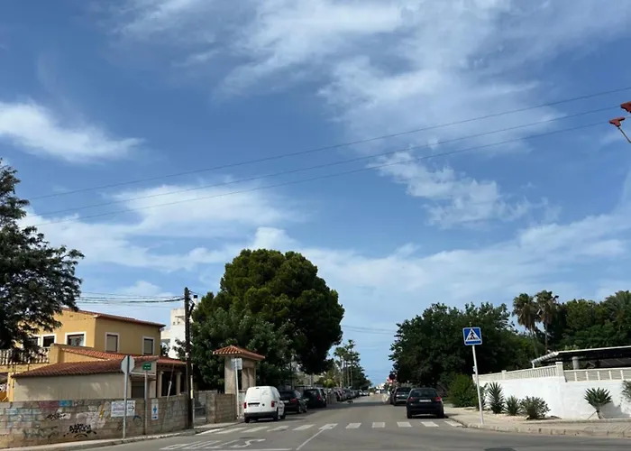 Cerca De La Playa Будинок відпочинку *